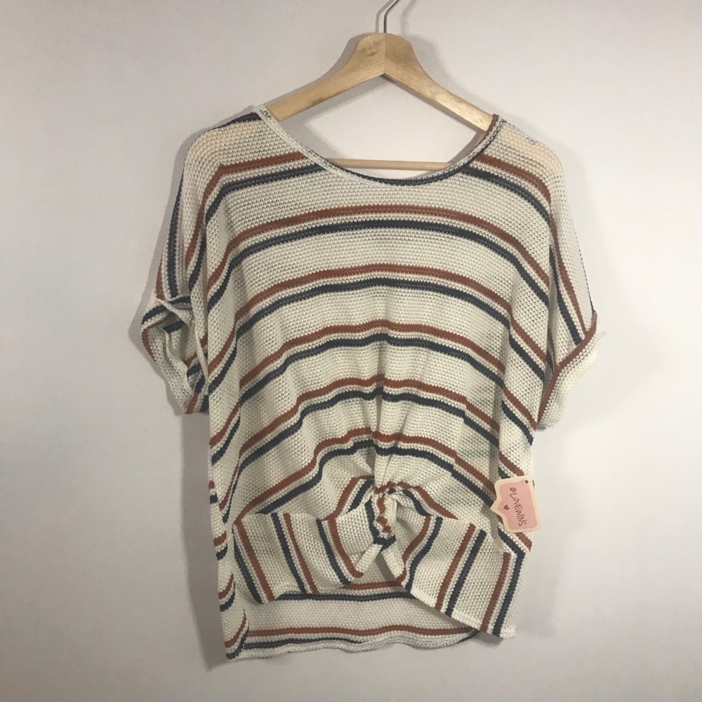 #Lovewins Blouse Top NWT XL